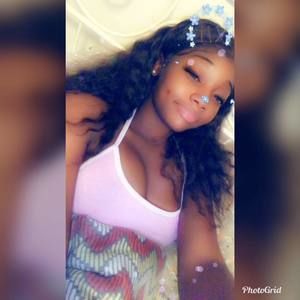 Meet your Posher, Chrissy